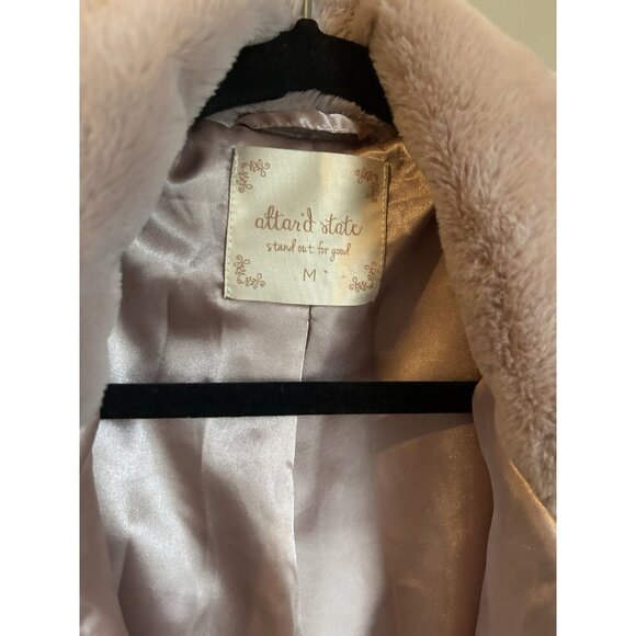 Altar’d State Pink Rose Faux Fur Full Zip Jacket, Blush Size Medium Fur Coat - Picture 4 of 8